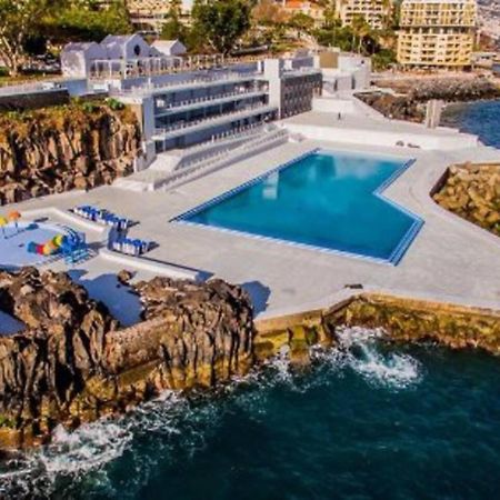 Comfortable 2-Bedroom Apartment For Relaxing Stays Funchal  Exterior foto